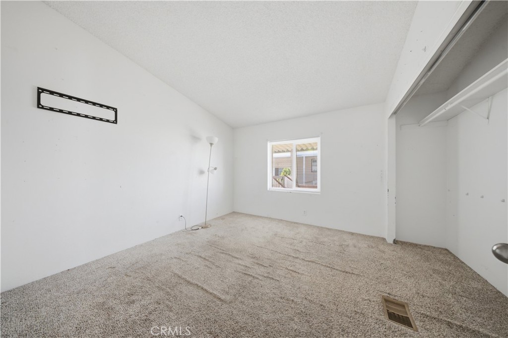2121 E Avenue I 73 Property Photo 11