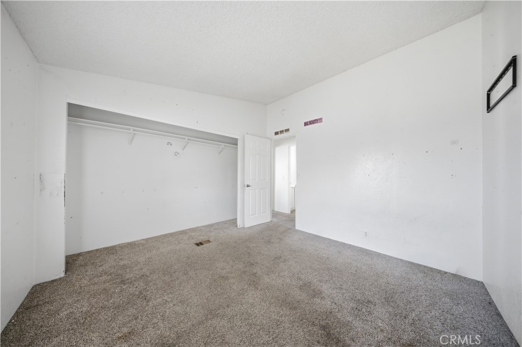 2121 E Avenue I 73 Property Photo 12