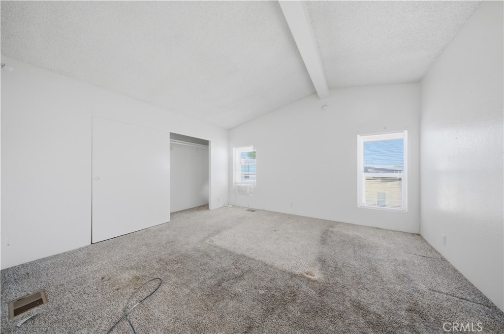2121 E Avenue I 73 Property Photo 13