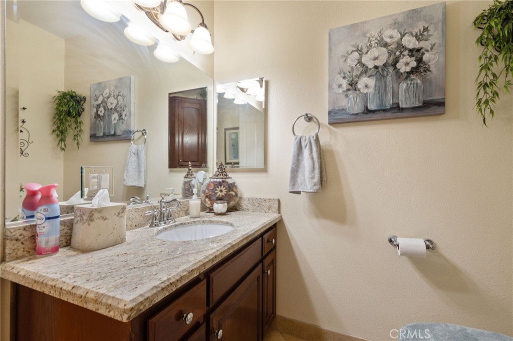 17173 Fort Tejon Road Property Photo 31