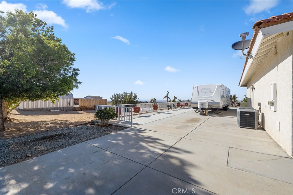17173 Fort Tejon Road Property Photo 39