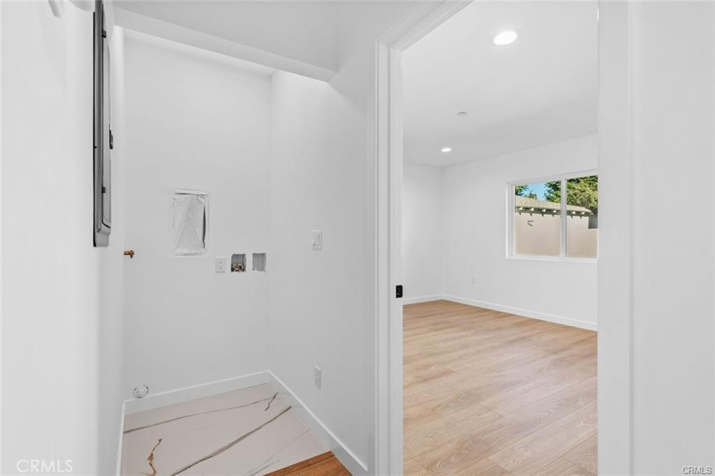 6842 Cedros Avenue Property Photo 19