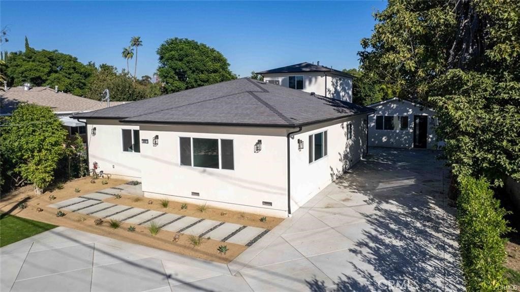 6842 Cedros Avenue Property Photo 25