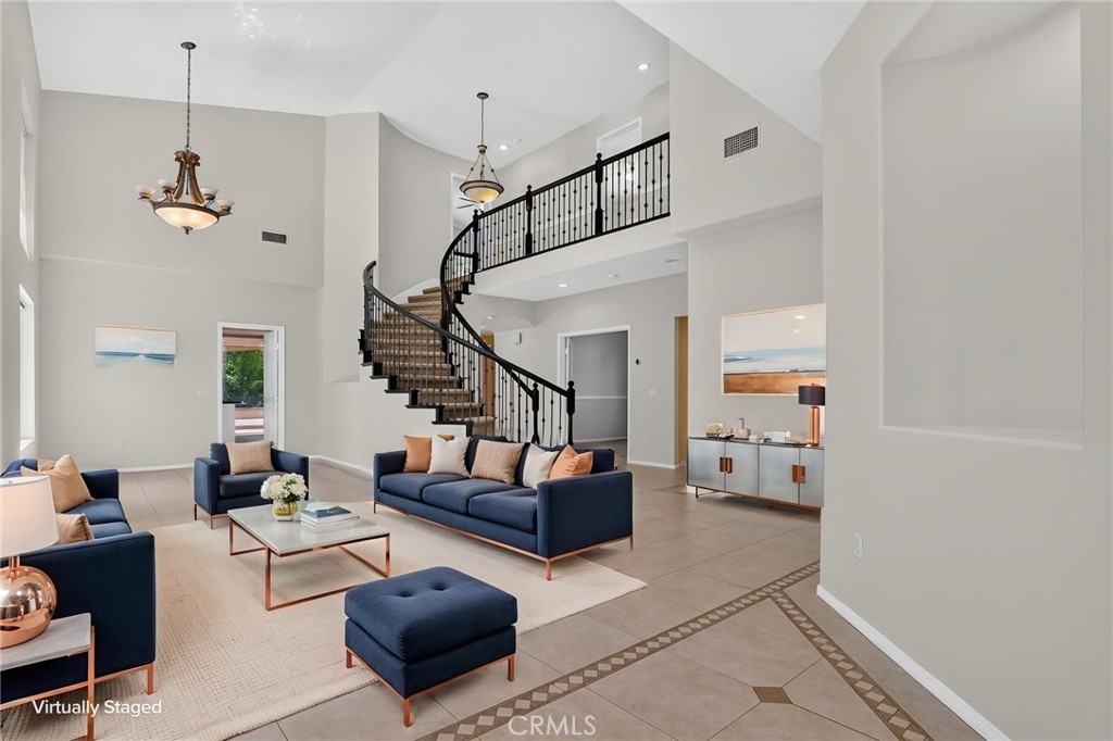 11217 Ravenna Property Photo 7