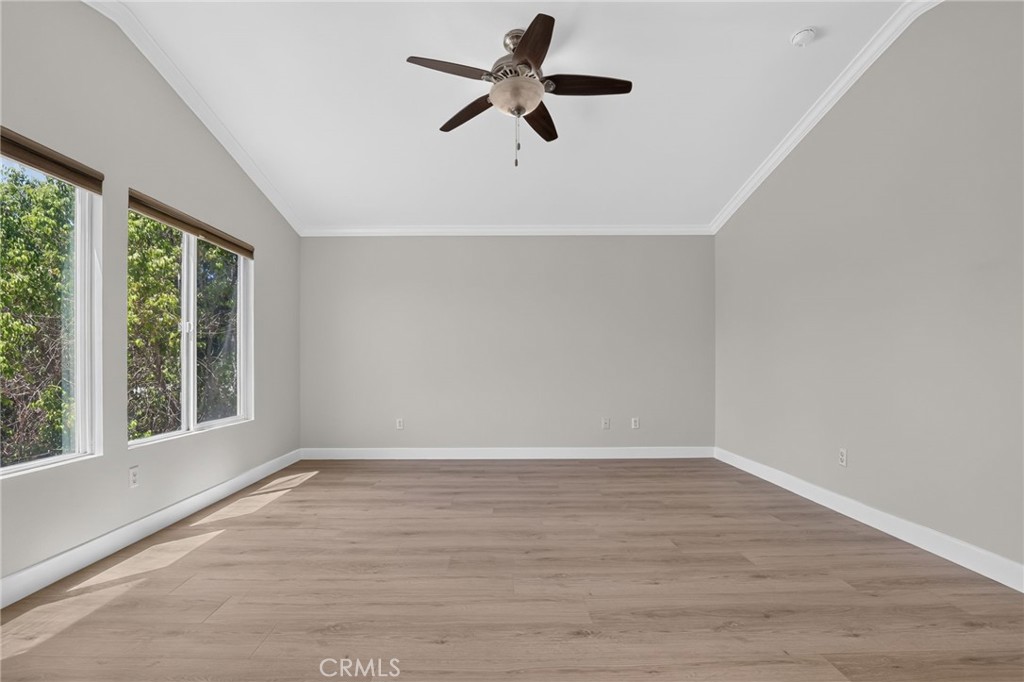 11217 Ravenna Property Photo 23
