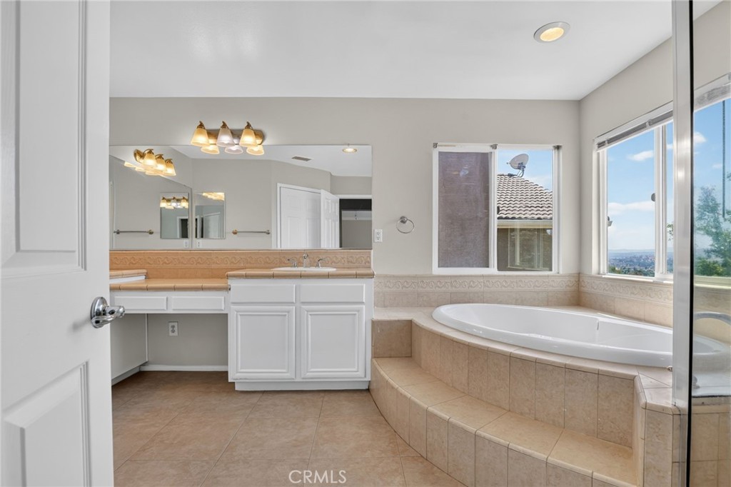 11217 Ravenna Property Photo 36