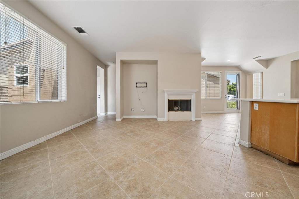 23821 Via Campana Property Photo 11