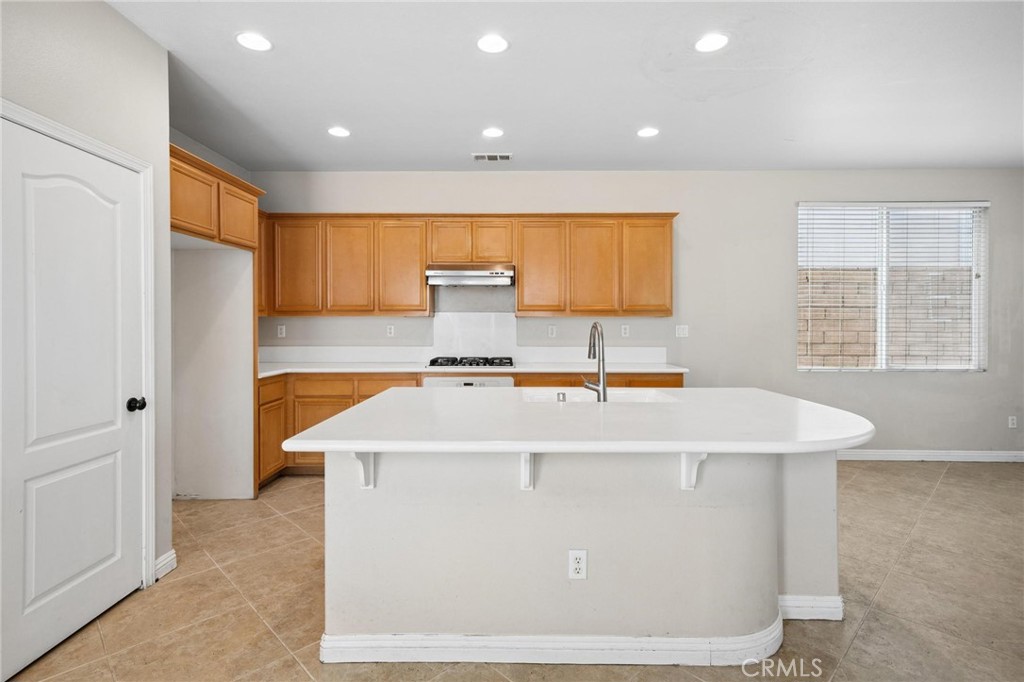 23821 Via Campana Property Photo 14