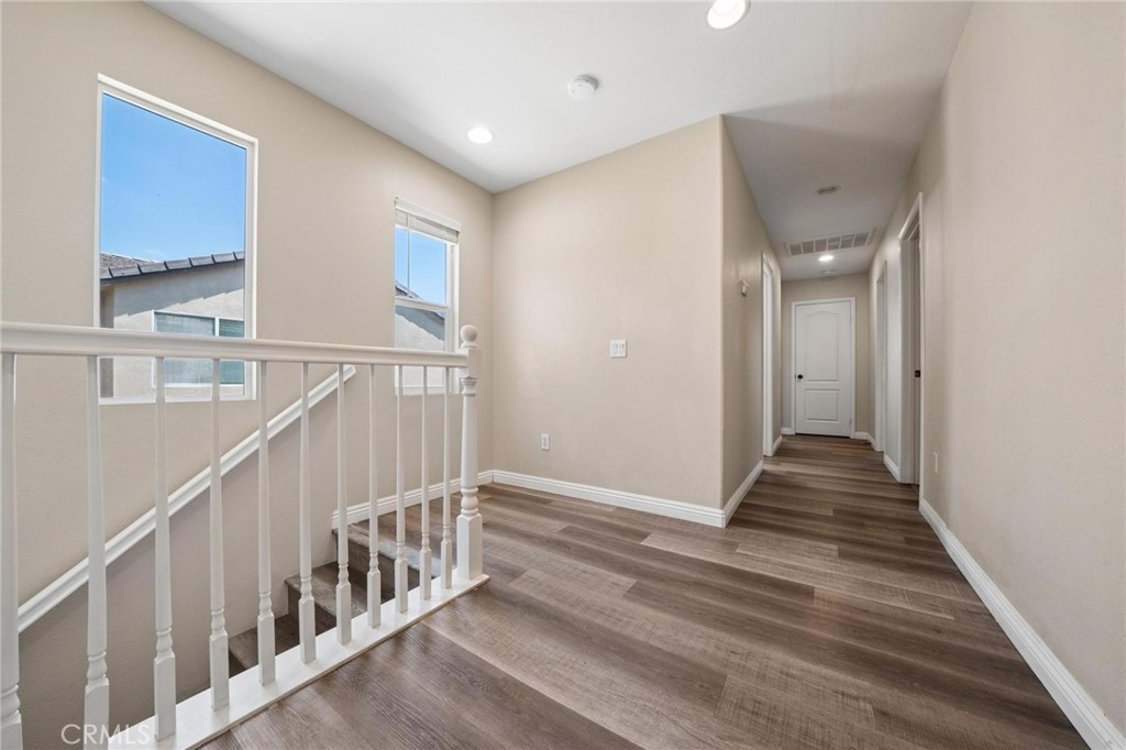 23821 Via Campana Property Photo 16
