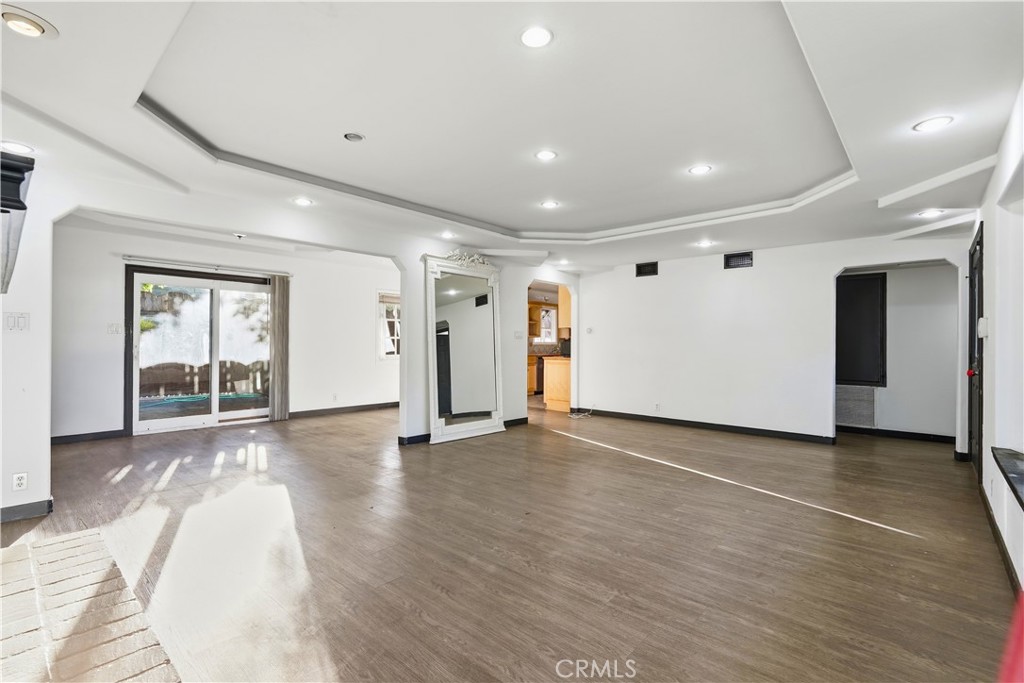 5345 Don Pio Drive Property Photo 8