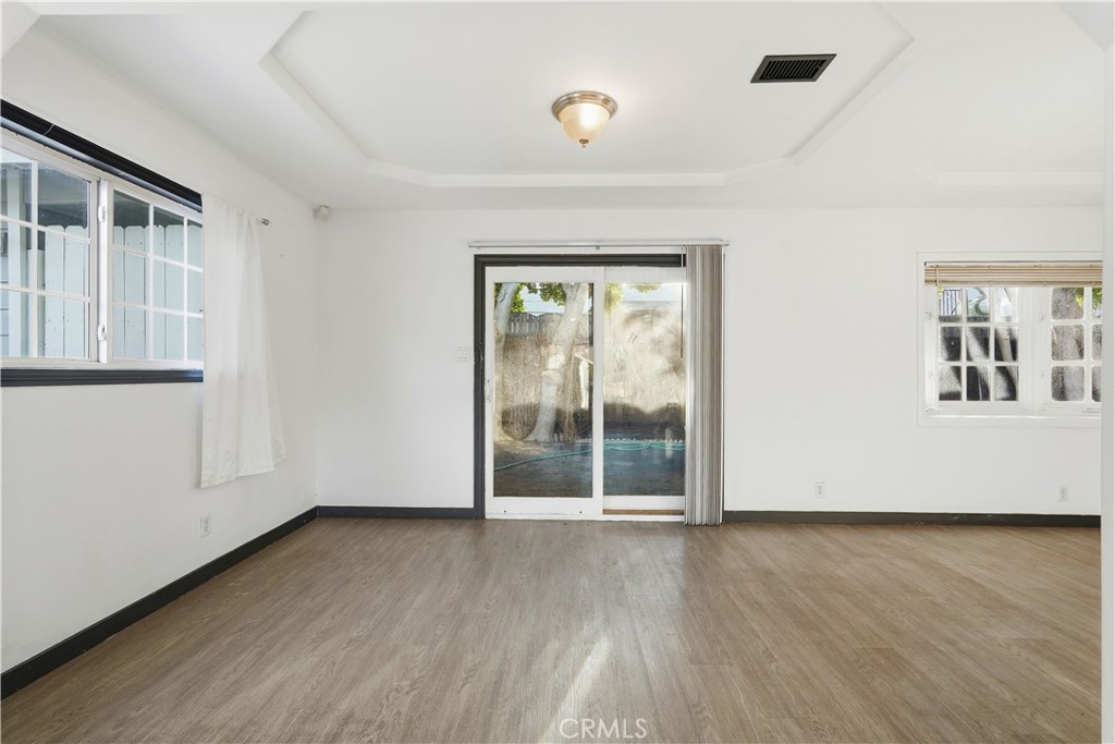 5345 Don Pio Drive Property Photo 10