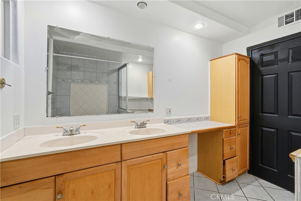 5345 Don Pio Drive Property Photo 16