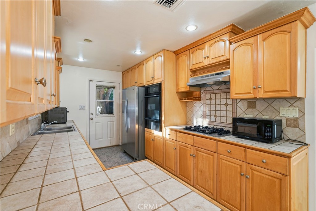 5345 Don Pio Drive Property Photo 22