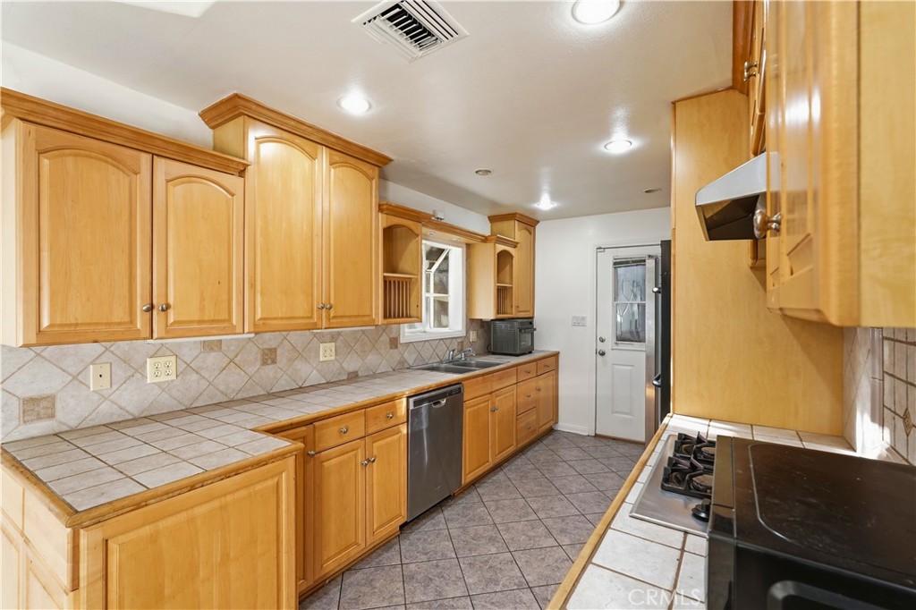 5345 Don Pio Drive Property Photo 23
