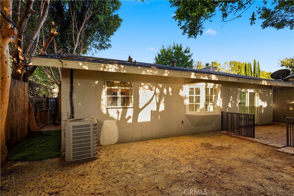 5345 Don Pio Drive Property Photo 25