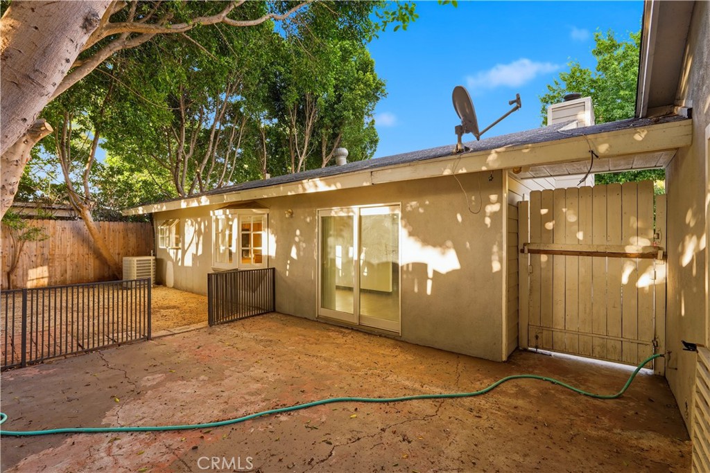 5345 Don Pio Drive Property Photo 28