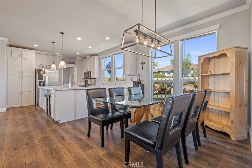 2734 Ross Drive Property Photo 17