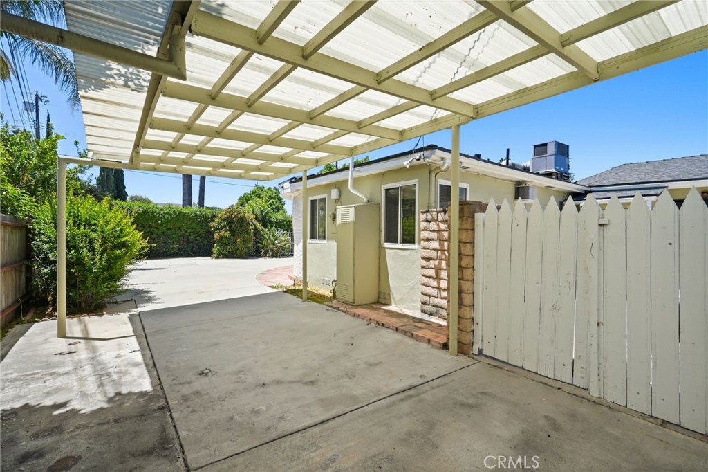 15841 Marlin Place Property Photo 9