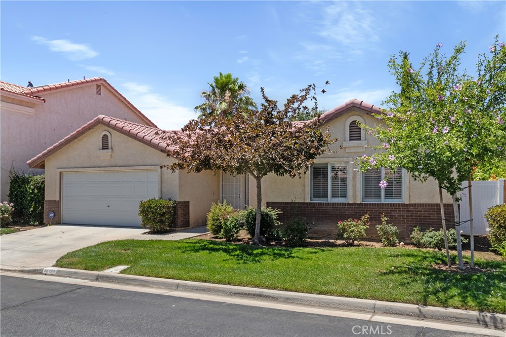 40133 Casillo Property Photo 1