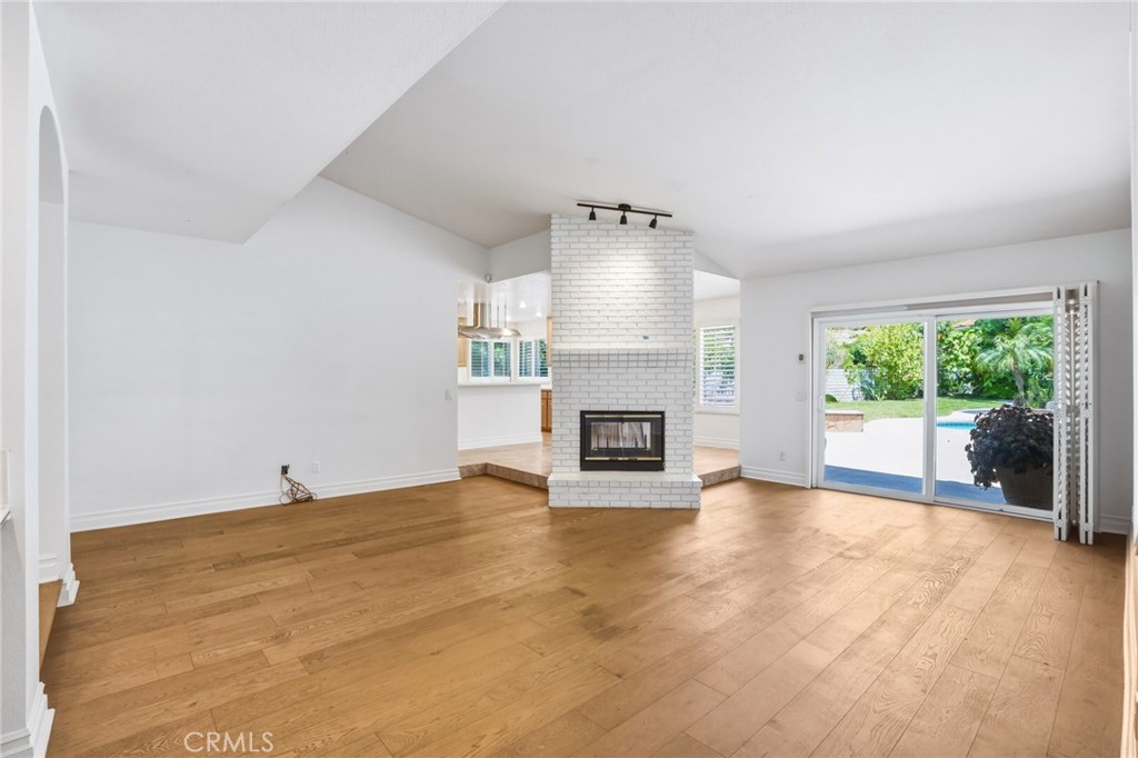 1002 Highlight Drive Property Photo 2