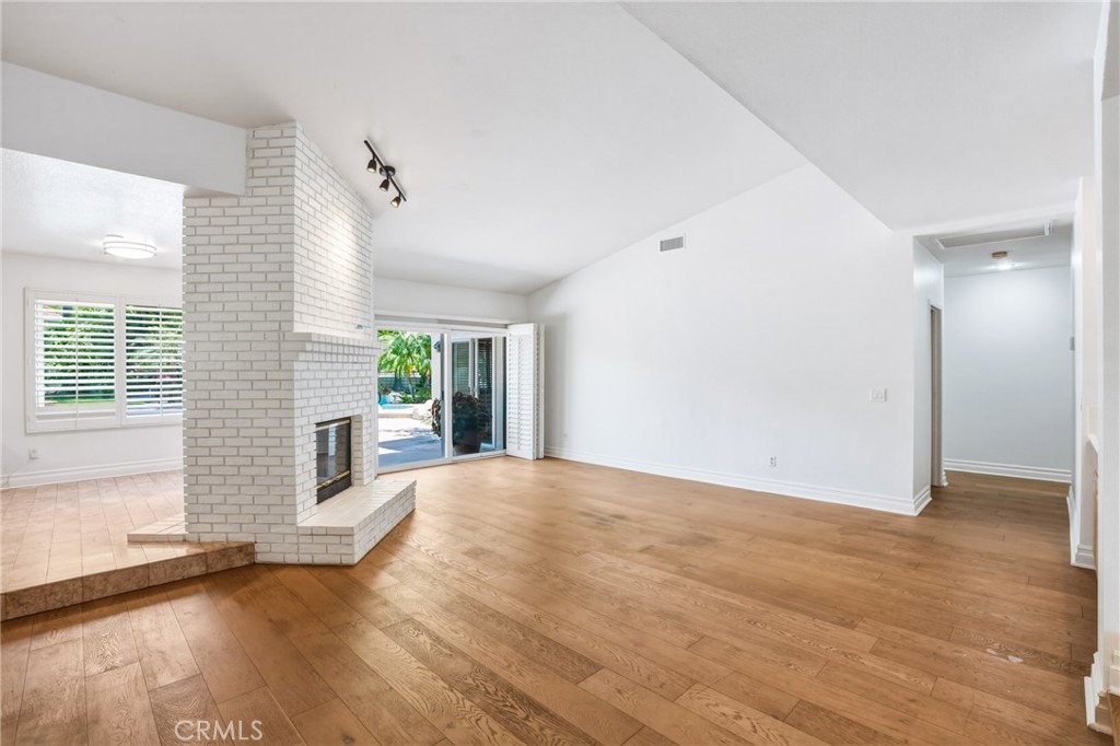 1002 Highlight Drive Property Photo 4