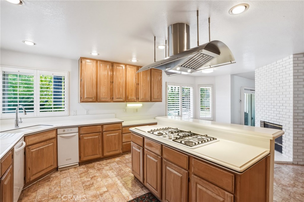 1002 Highlight Drive Property Photo 8