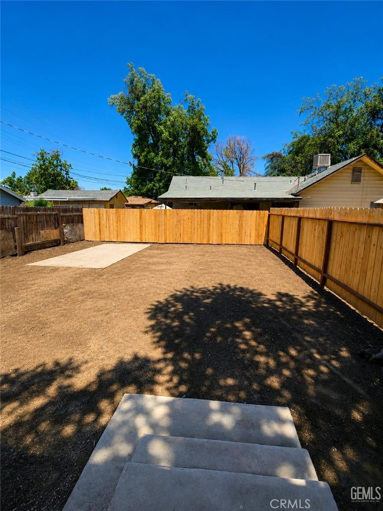 1006 6th Property Photo 24