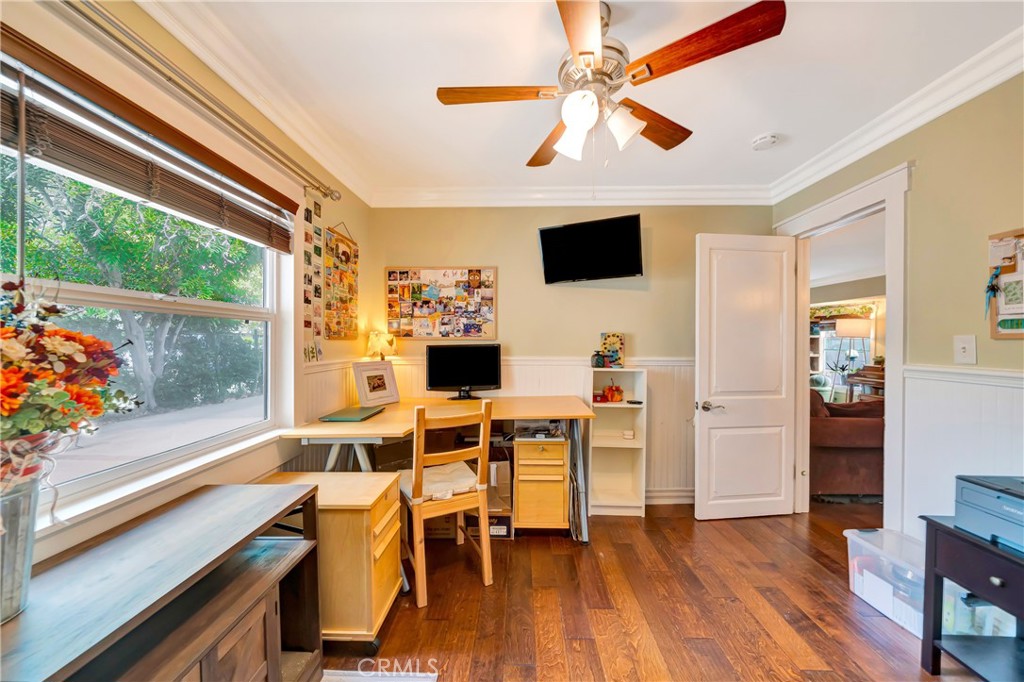 720 S Parton Property Photo 36