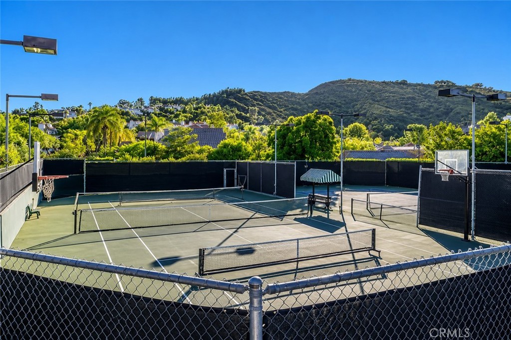 3339 Paseo Del Sol Property Photo 45