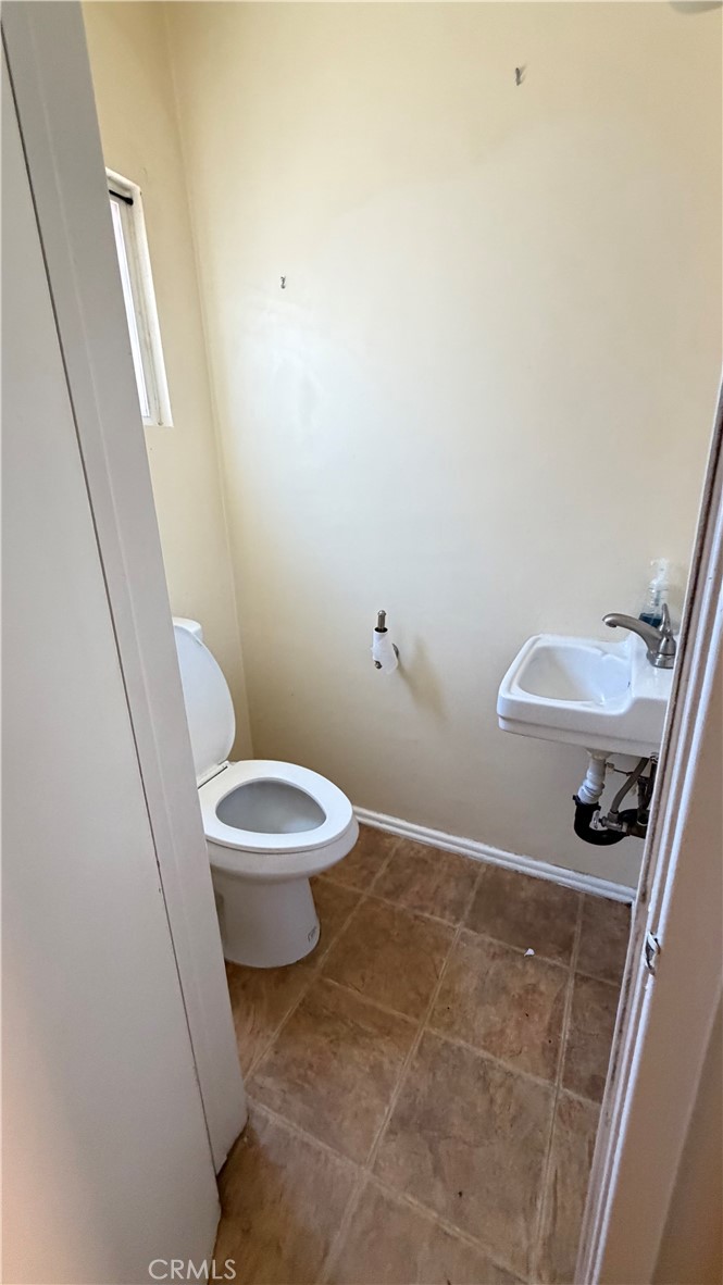 44423 3rd E Property Photo 8