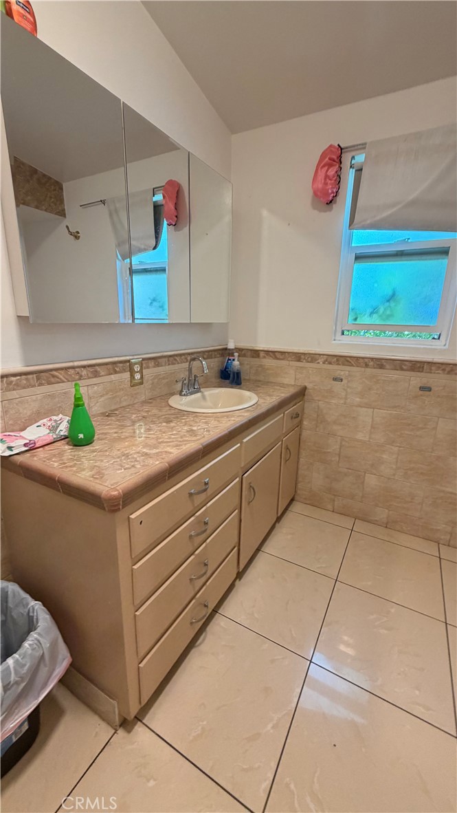 44423 3rd E Property Photo 16