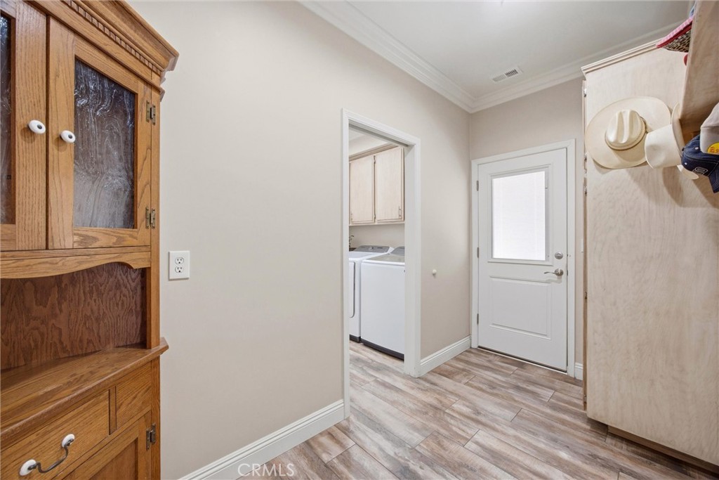 1328 Valov Lane Property Photo 37