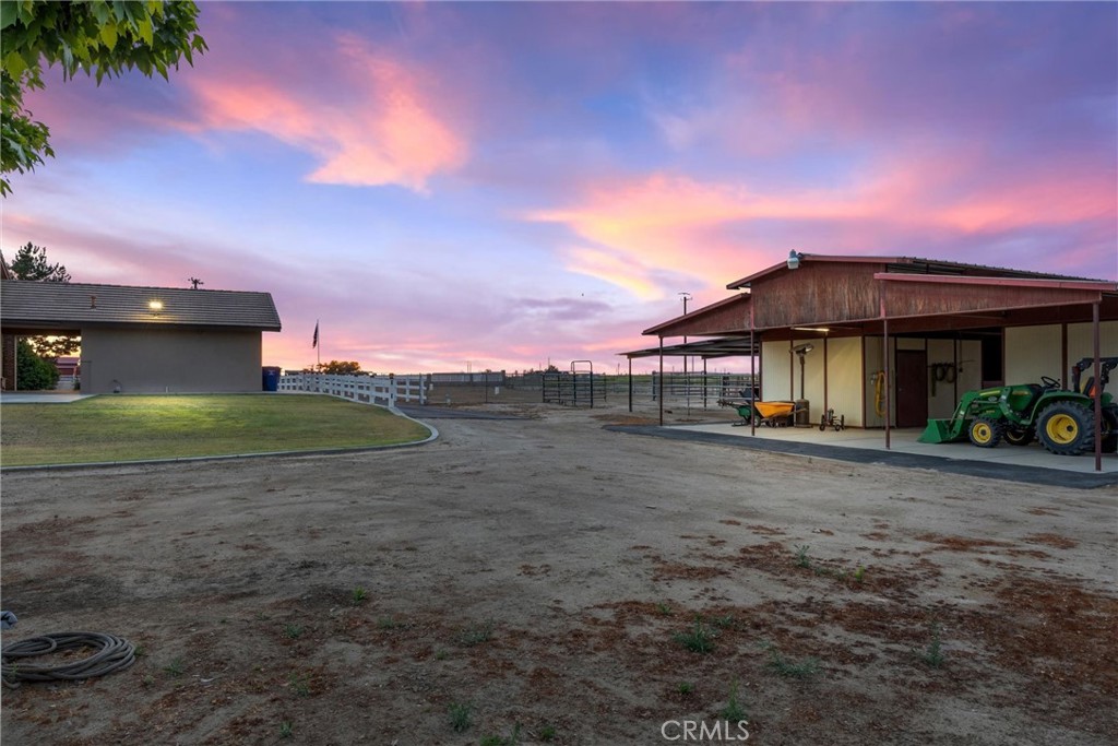 1328 Valov Lane Property Photo 39