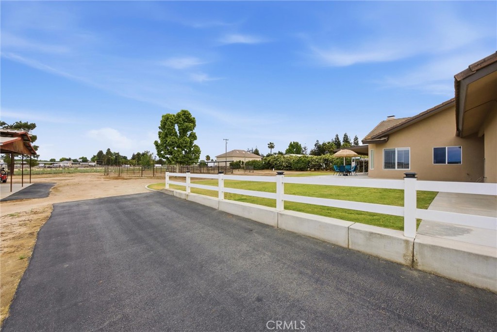 1328 Valov Lane Property Photo 48