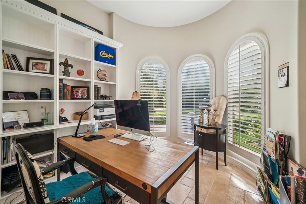 17401 Raymer Property Photo 15