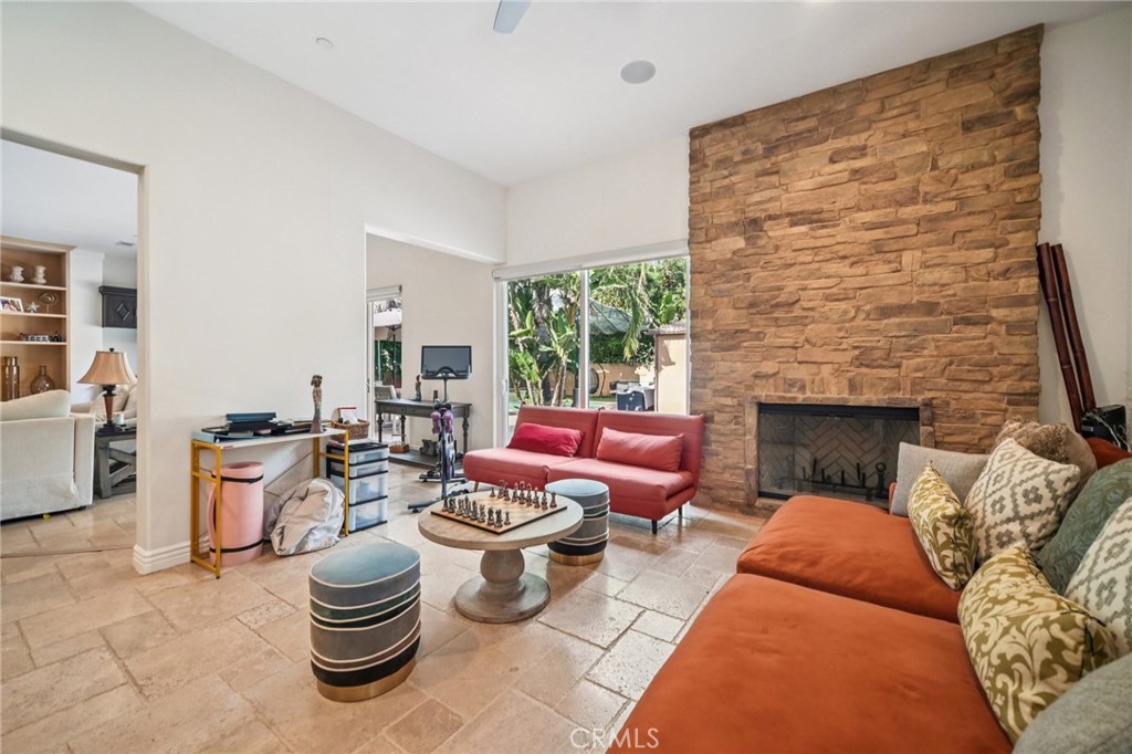 17401 Raymer Property Photo 16