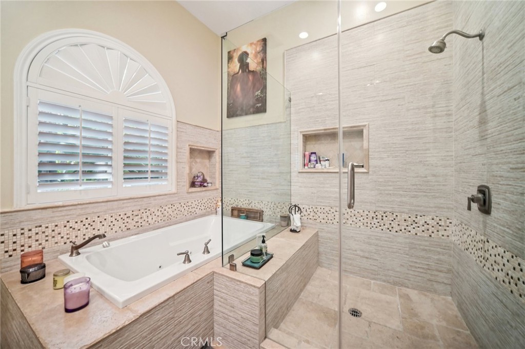 17401 Raymer Property Photo 20