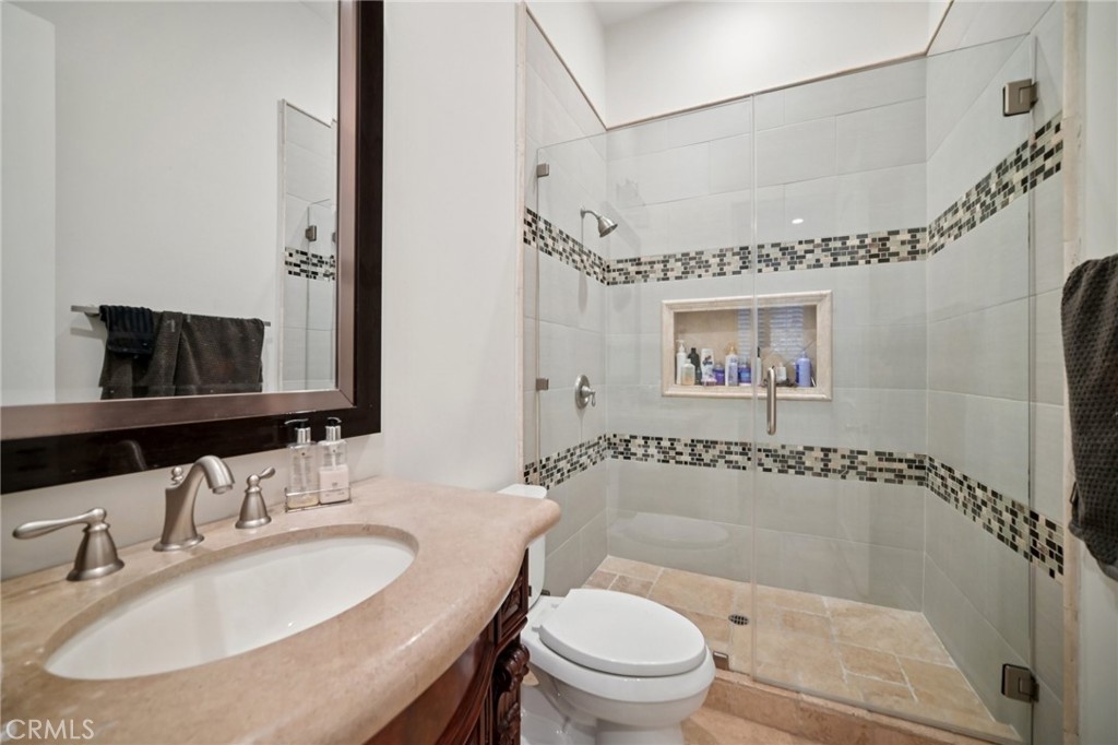 17401 Raymer Property Photo 22