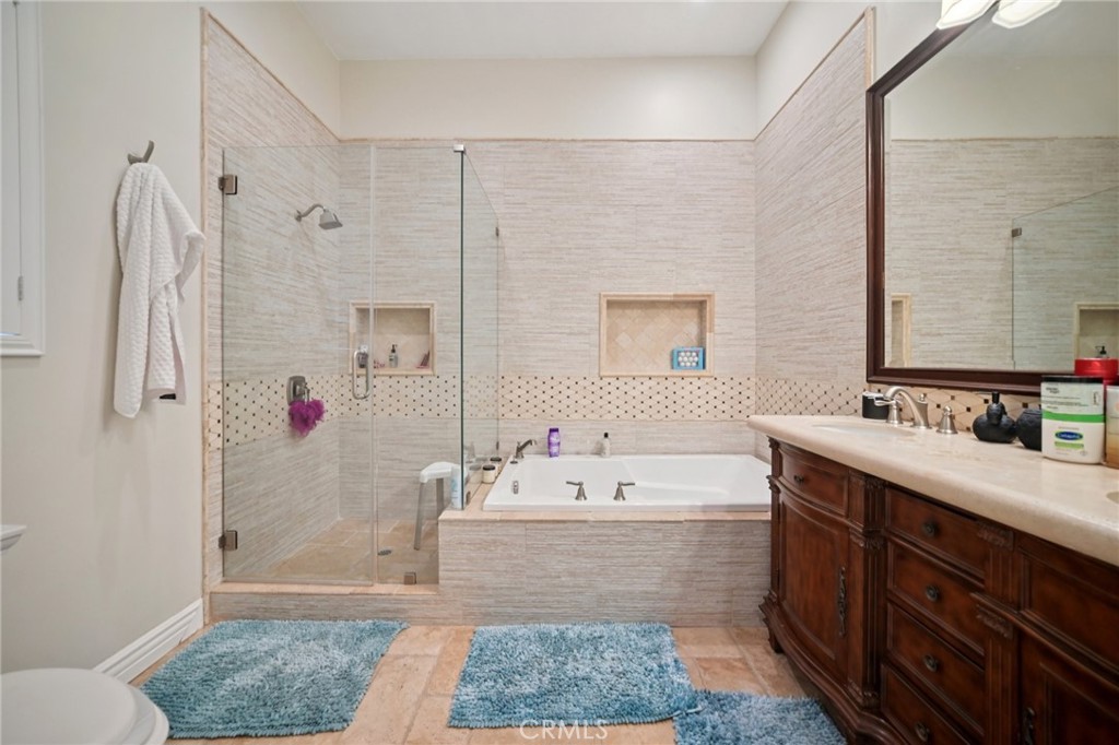 17401 Raymer Property Photo 24