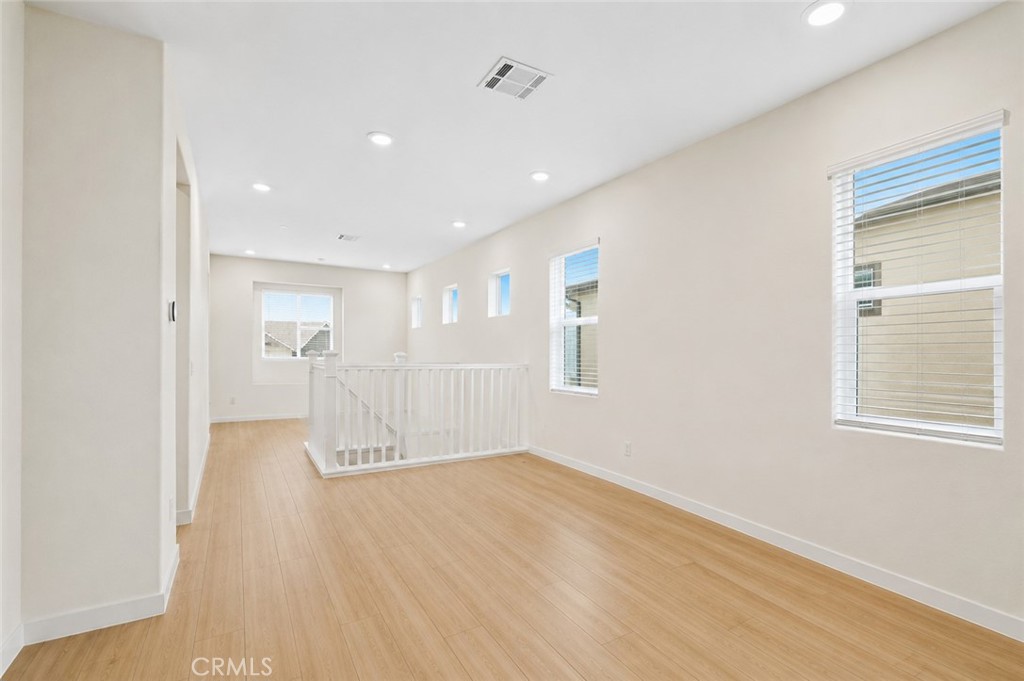 27632 Ensemble Property Photo 8