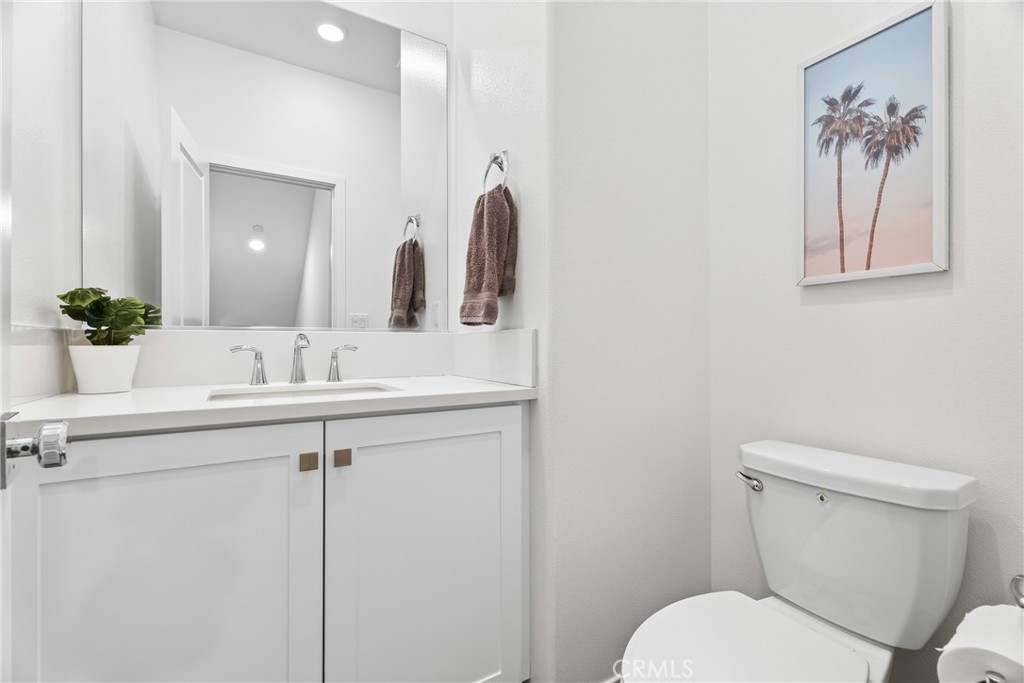 26966 Mosswood Property Photo 8