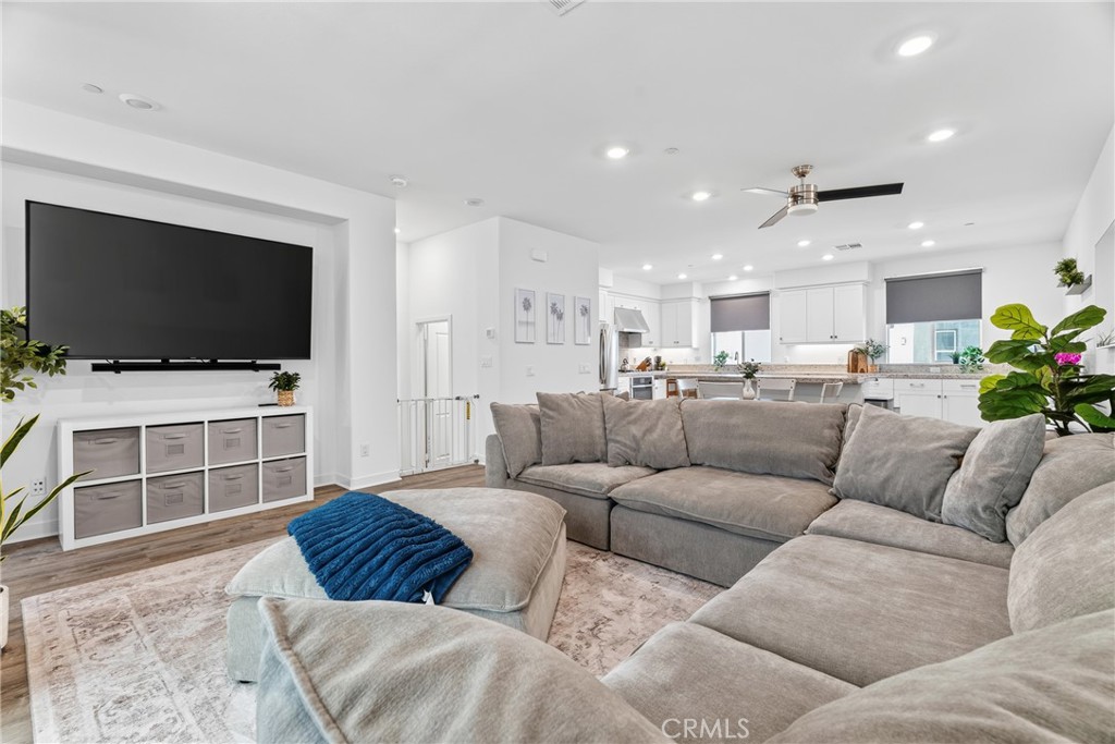 26966 Mosswood Property Photo 10