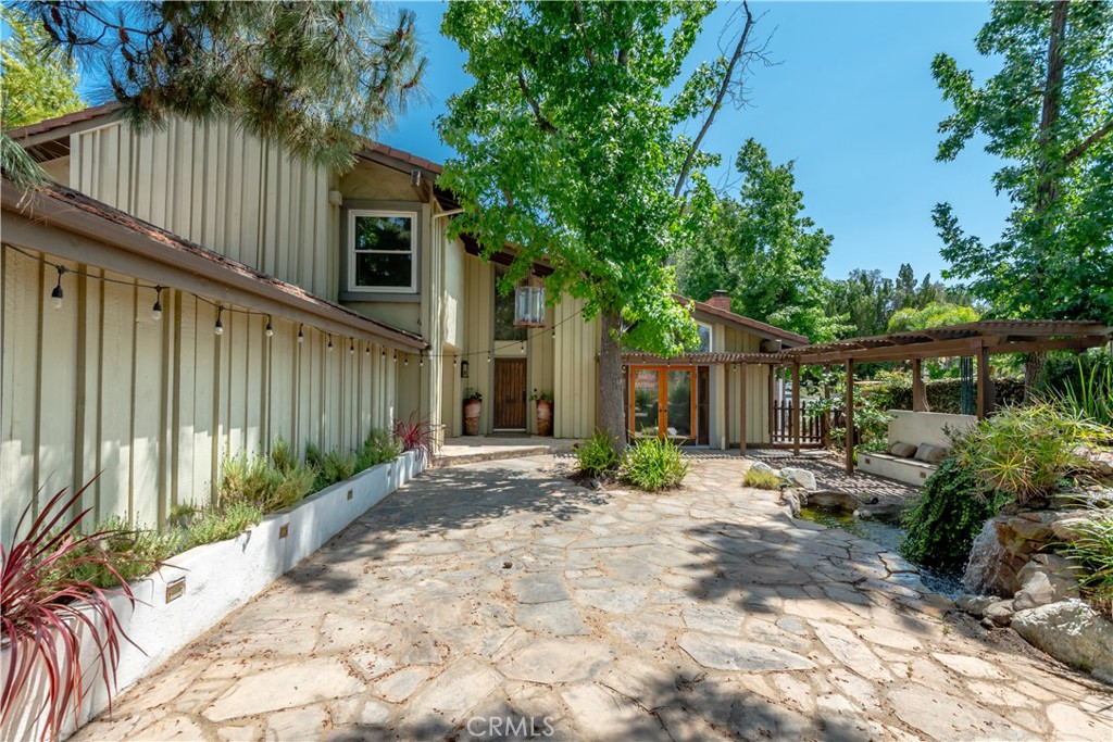 23216 Park Esperanza Property Photo 2