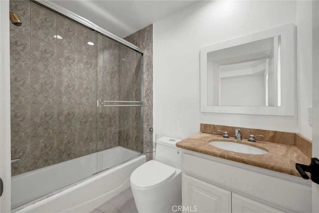 11528 Jenny Lane Property Photo 25