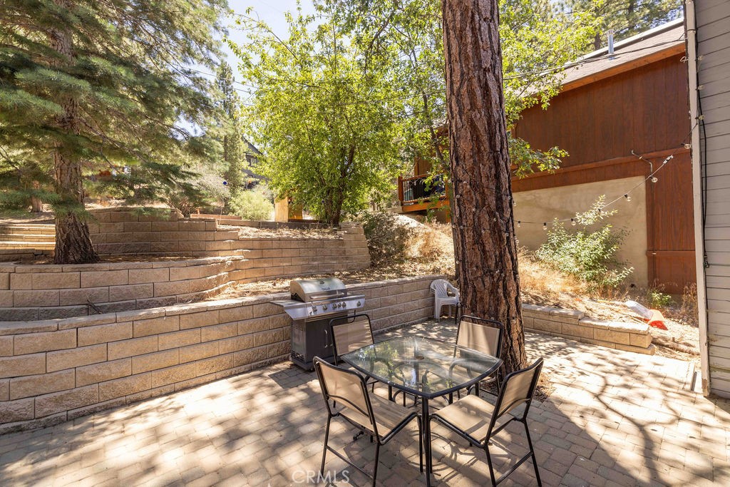 1111 W Alta Vista Property Photo 3