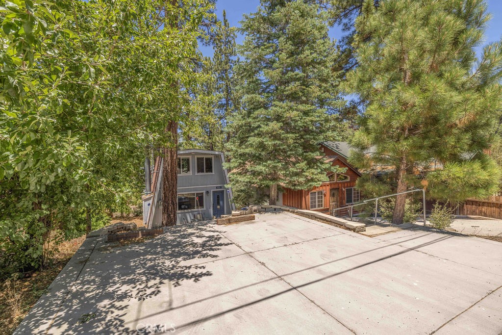 1111 W Alta Vista Property Photo 5