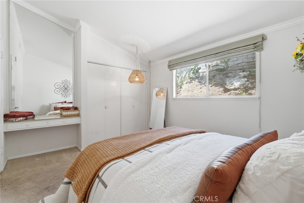 19158 Avenue Of The Oaks C Property Photo 16