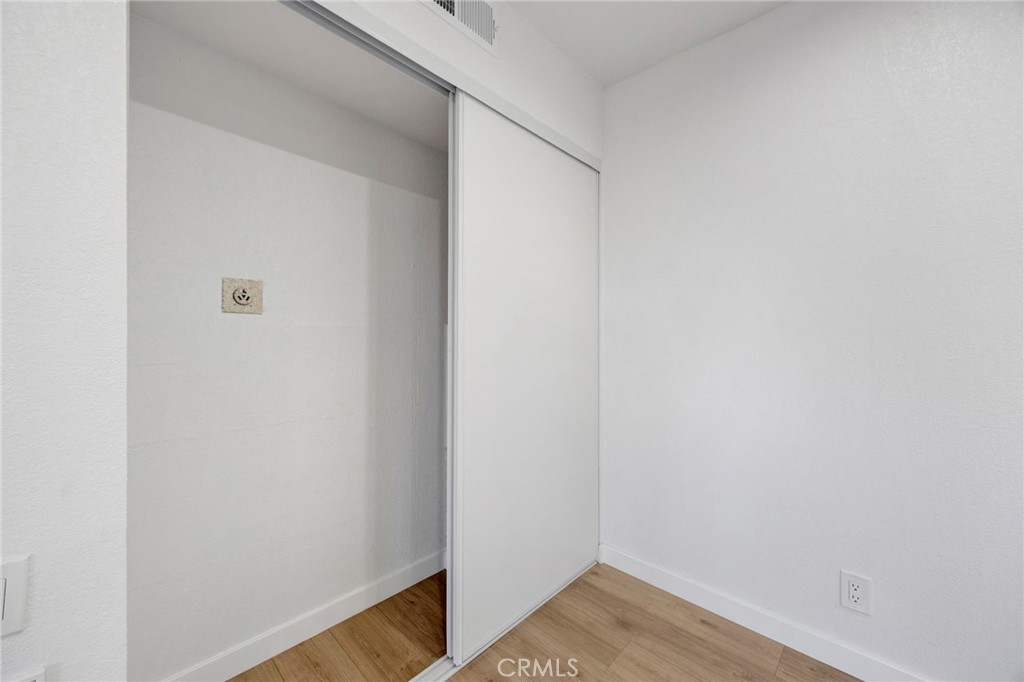 25027 Peachland Avenue 260 Property Photo 9