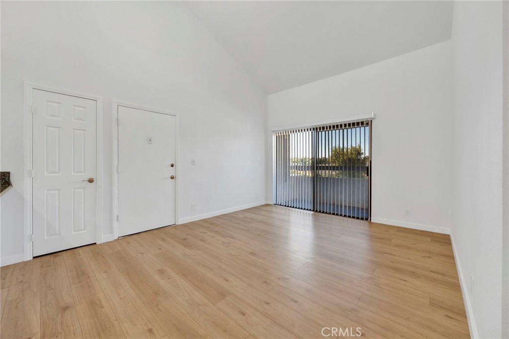25027 Peachland Avenue 260 Property Photo 10