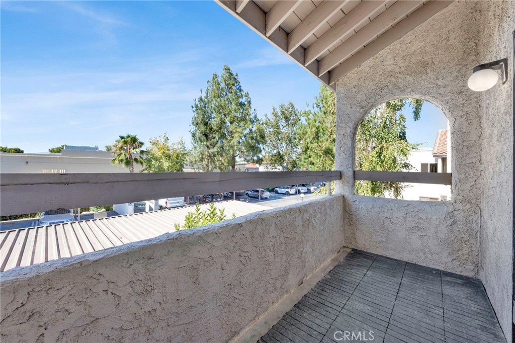 25027 Peachland Avenue 260 Property Photo 18